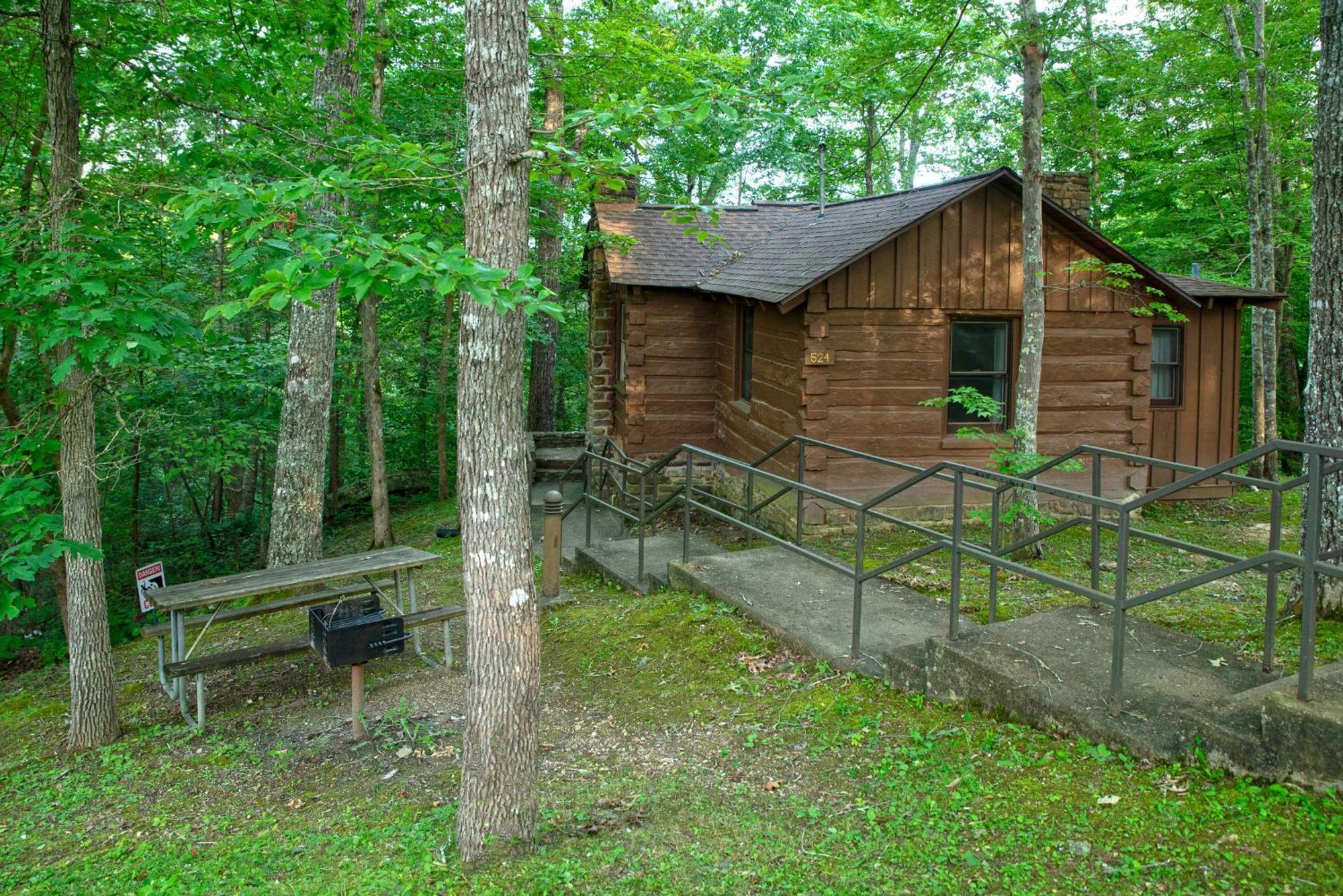 Cumberland Falls State Resort Park Honeybee エクステリア 写真